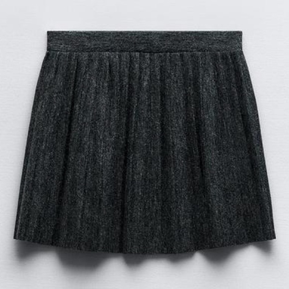 ZARA PLEATED SHORT SKIRT